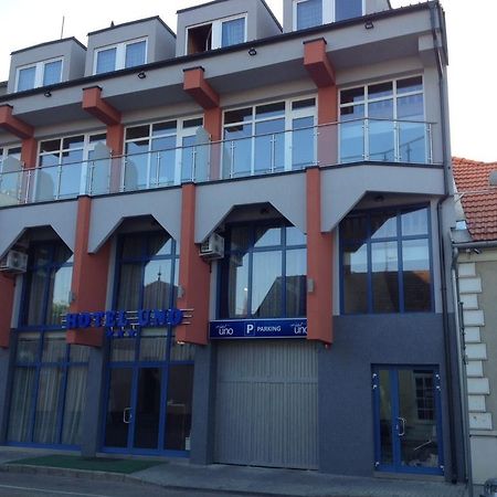 Hotel Uno Kecskemét Extérieur photo