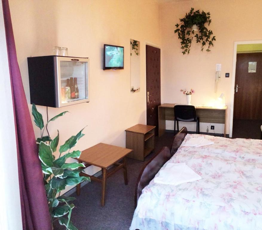 Hotel Uno Kecskemét Extérieur photo